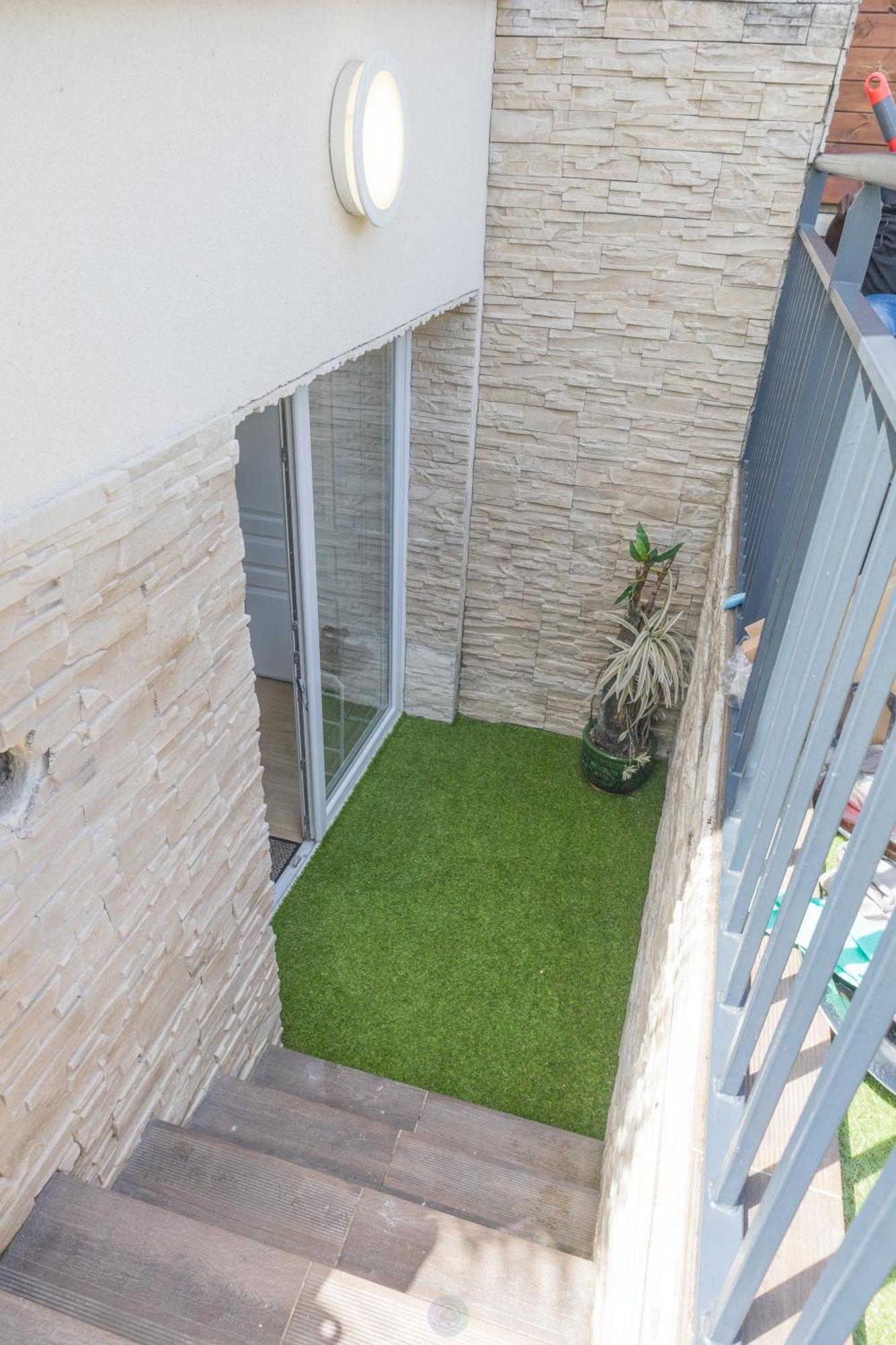 The Silent Green Lounge, Noisiel Exteriér fotografie